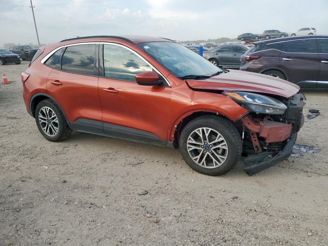 2020 FORD ESCAPE