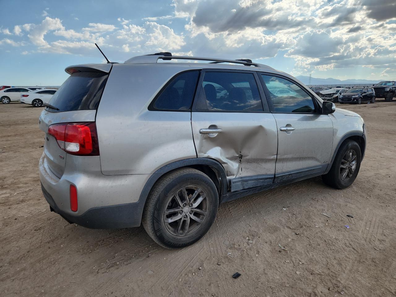 2014 KIA SORENTO