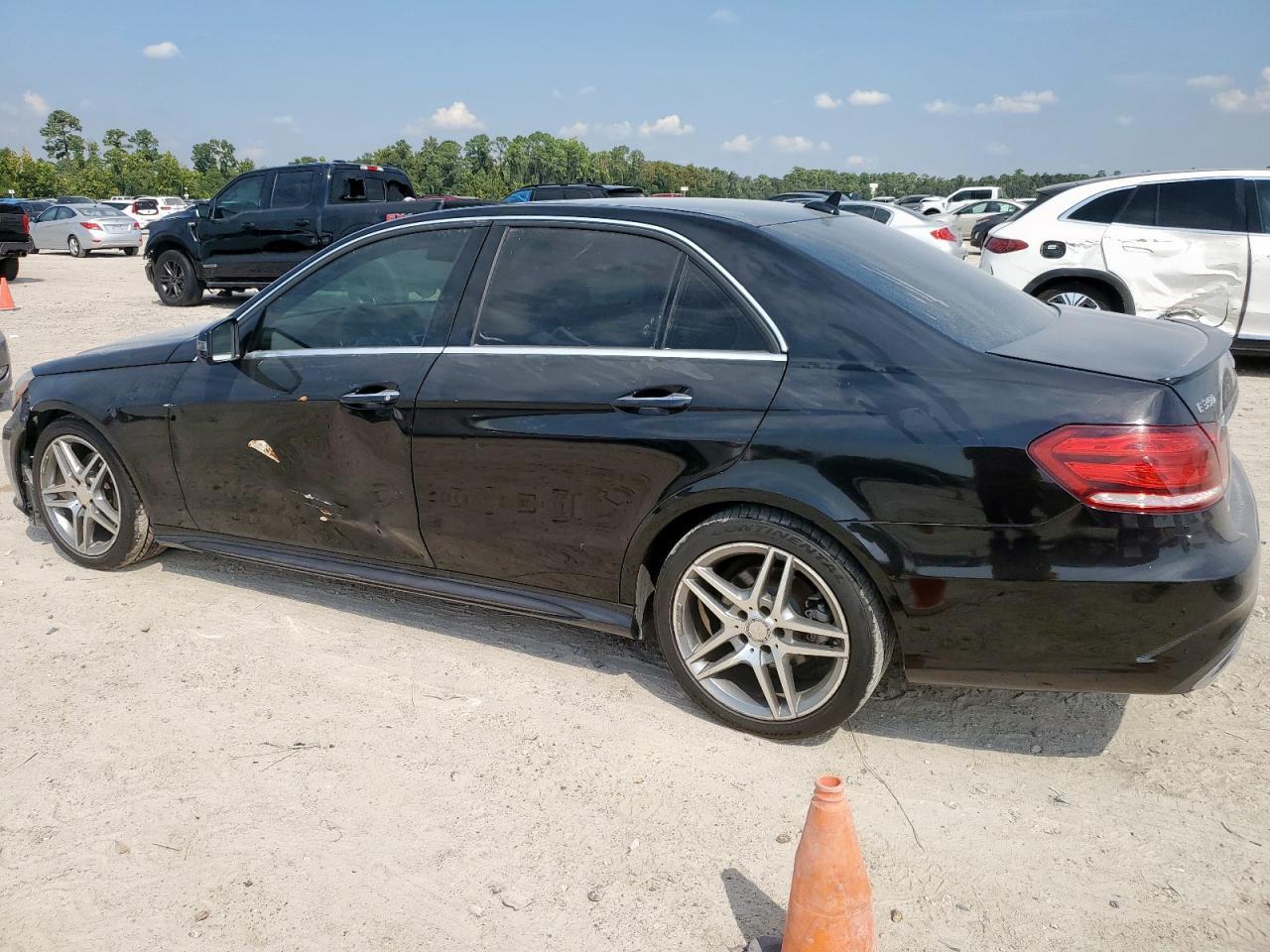 2016 MERCEDES-BENZ E-Class