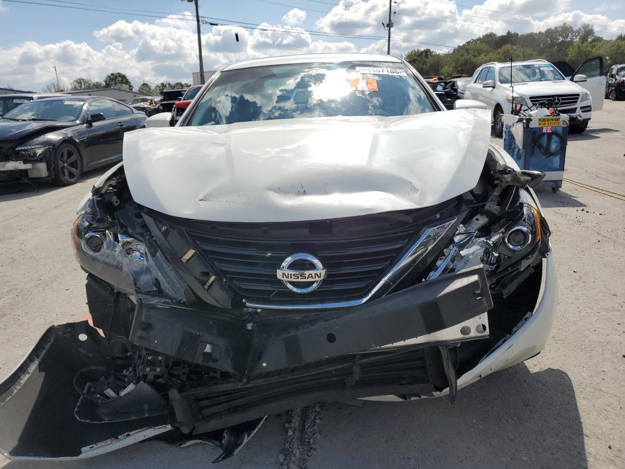 2016 NISSAN ALTIMA