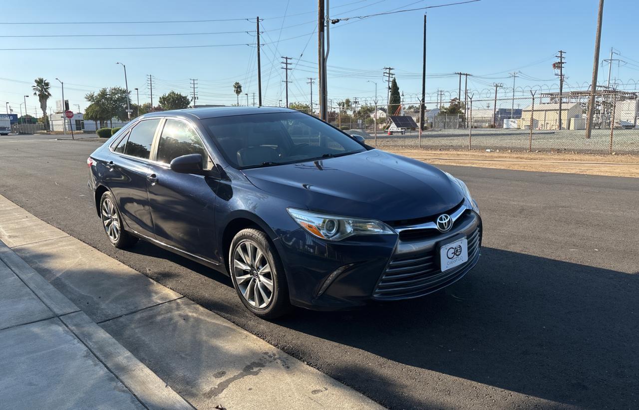 2016 TOYOTA CAMRY
