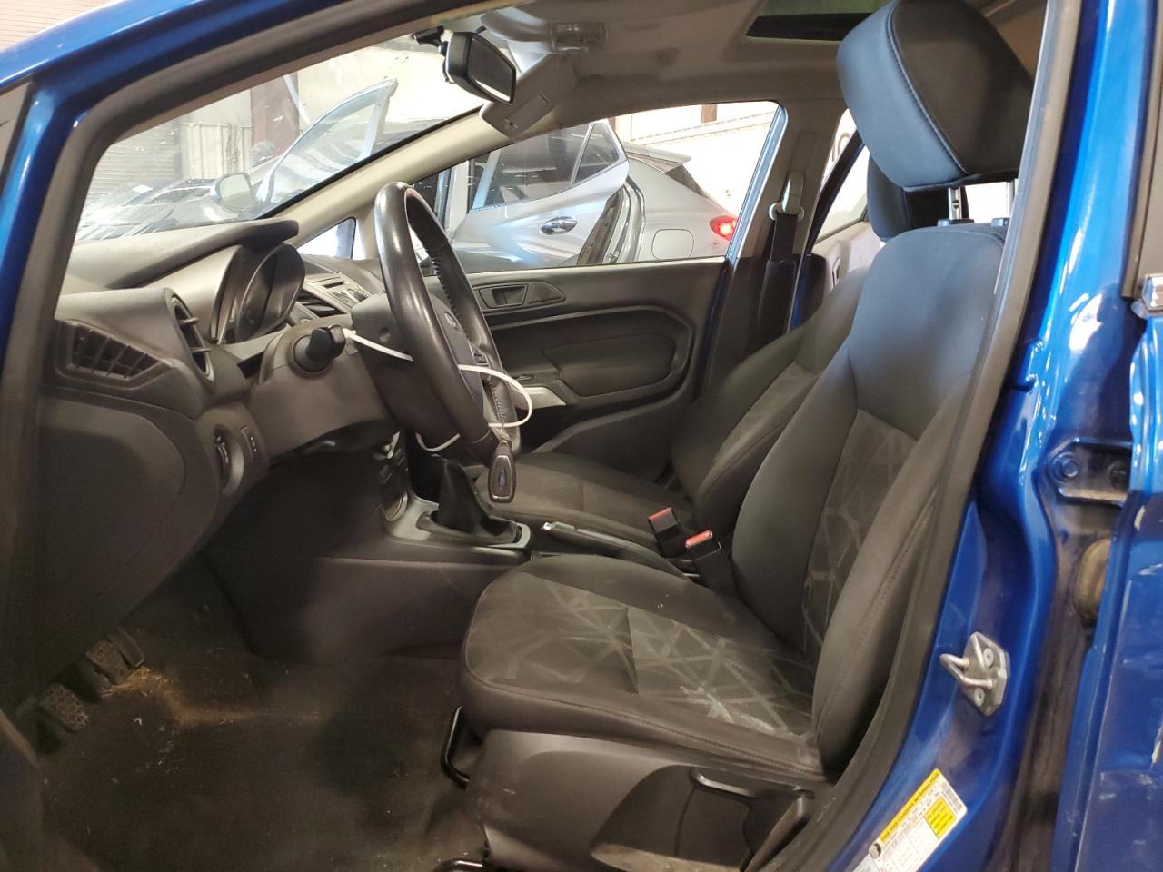 2011 FORD Fiesta