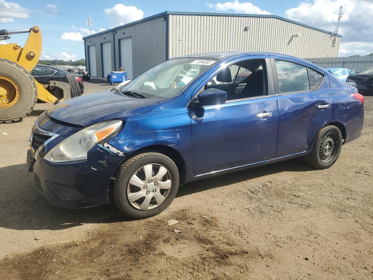 2018 NISSAN VERSA