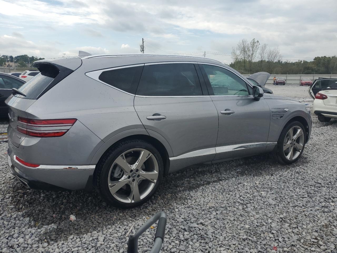 2024 GENESIS GV80