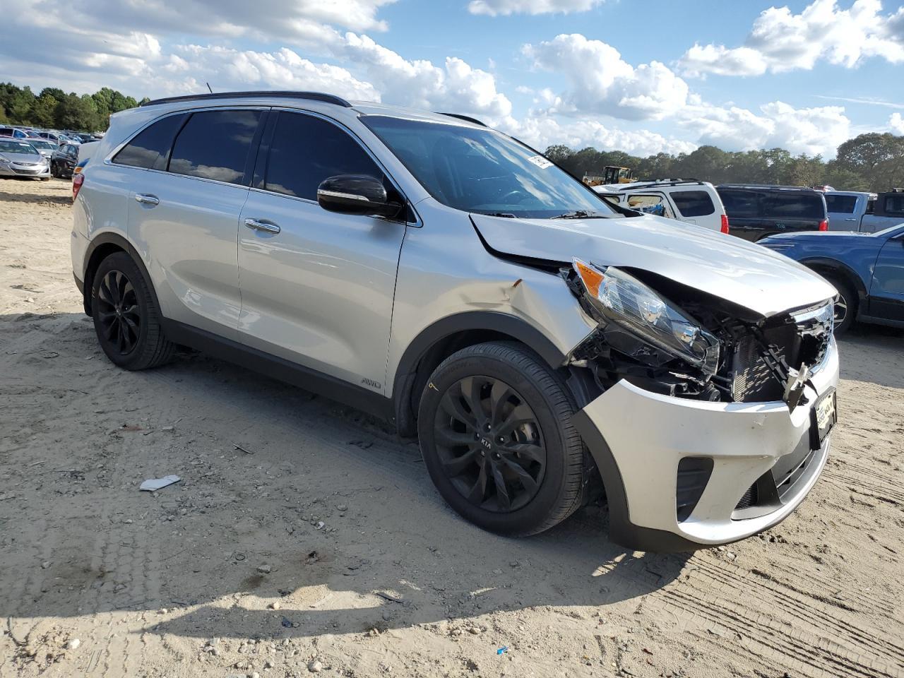 2019 KIA SORENTO