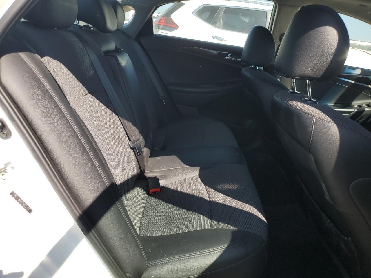 2014 HYUNDAI SONATA
