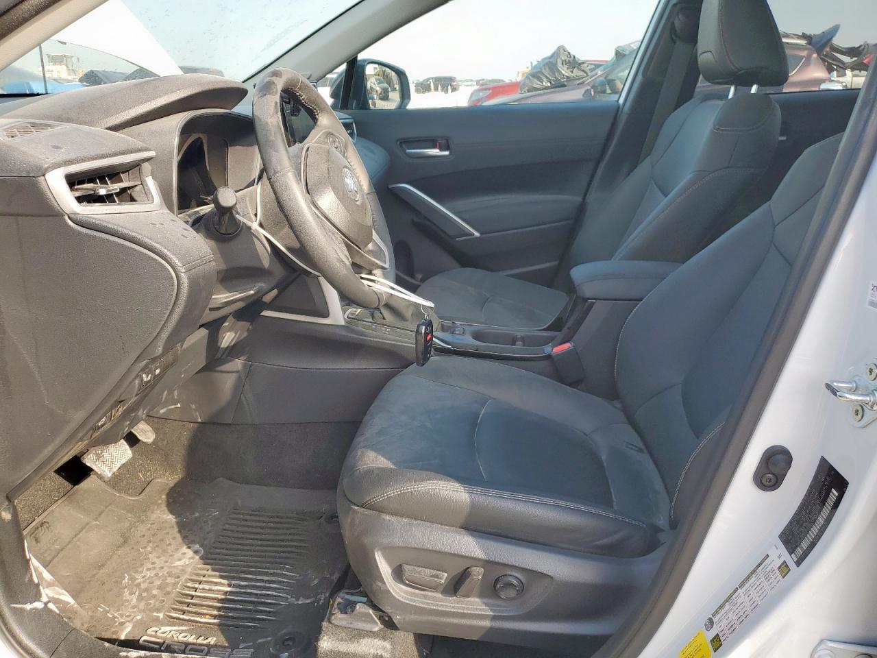 2025 TOYOTA Corolla Cross