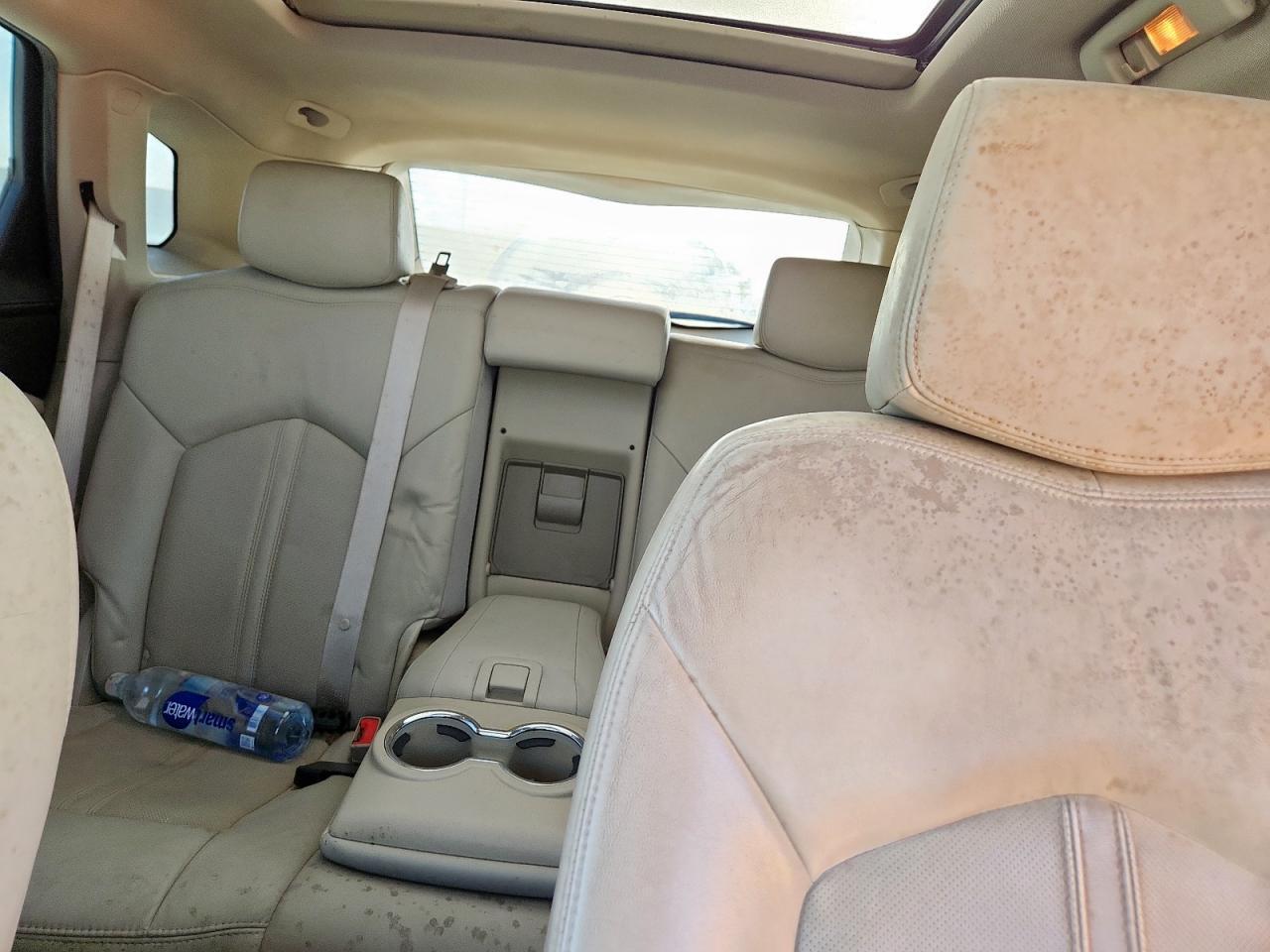 2010 CADILLAC SRX