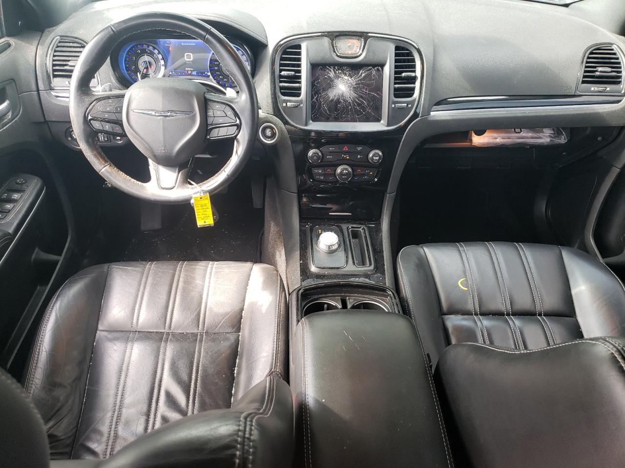 2022 CHRYSLER 300