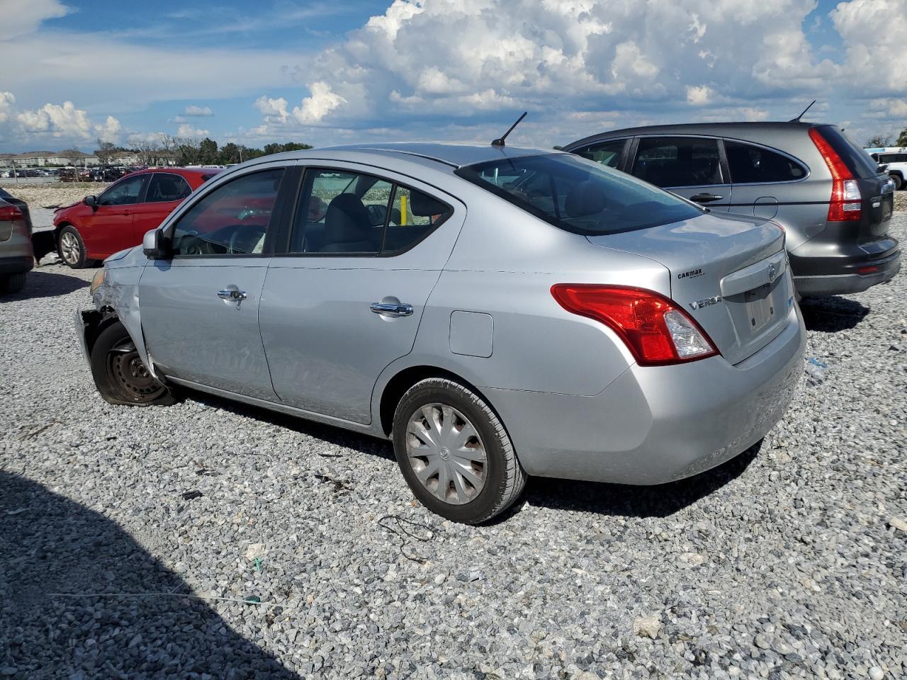 2012 NISSAN VERSA