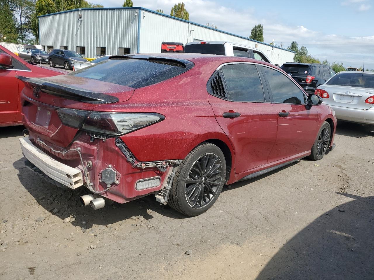 2018 TOYOTA CAMRY