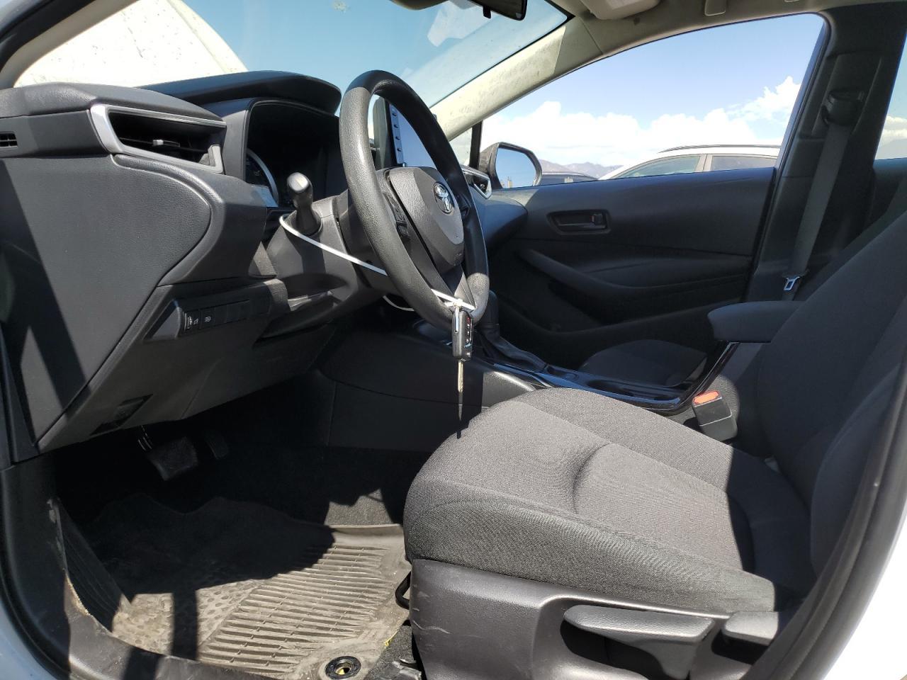 2022 TOYOTA COROLLA