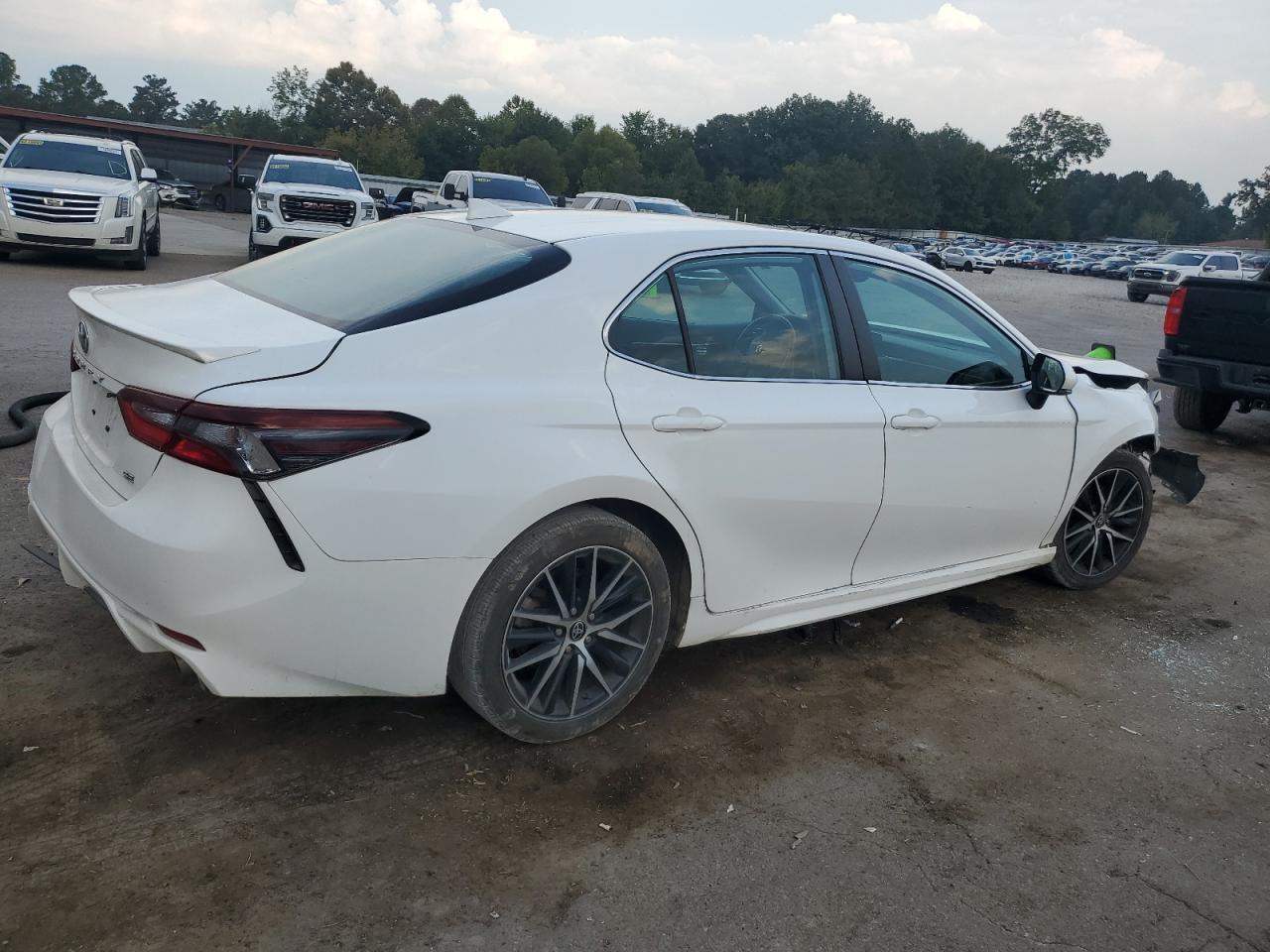 2022 TOYOTA CAMRY