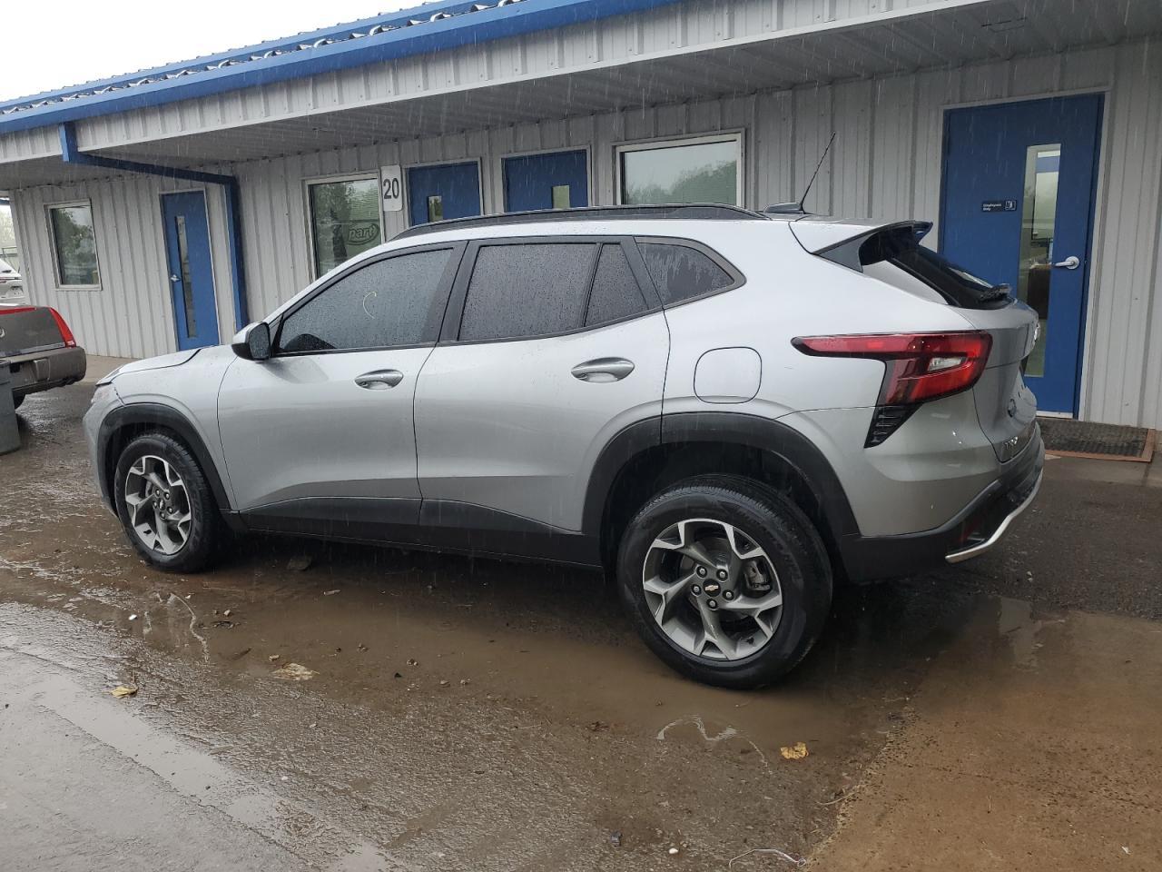 2025 CHEVROLET TRAX