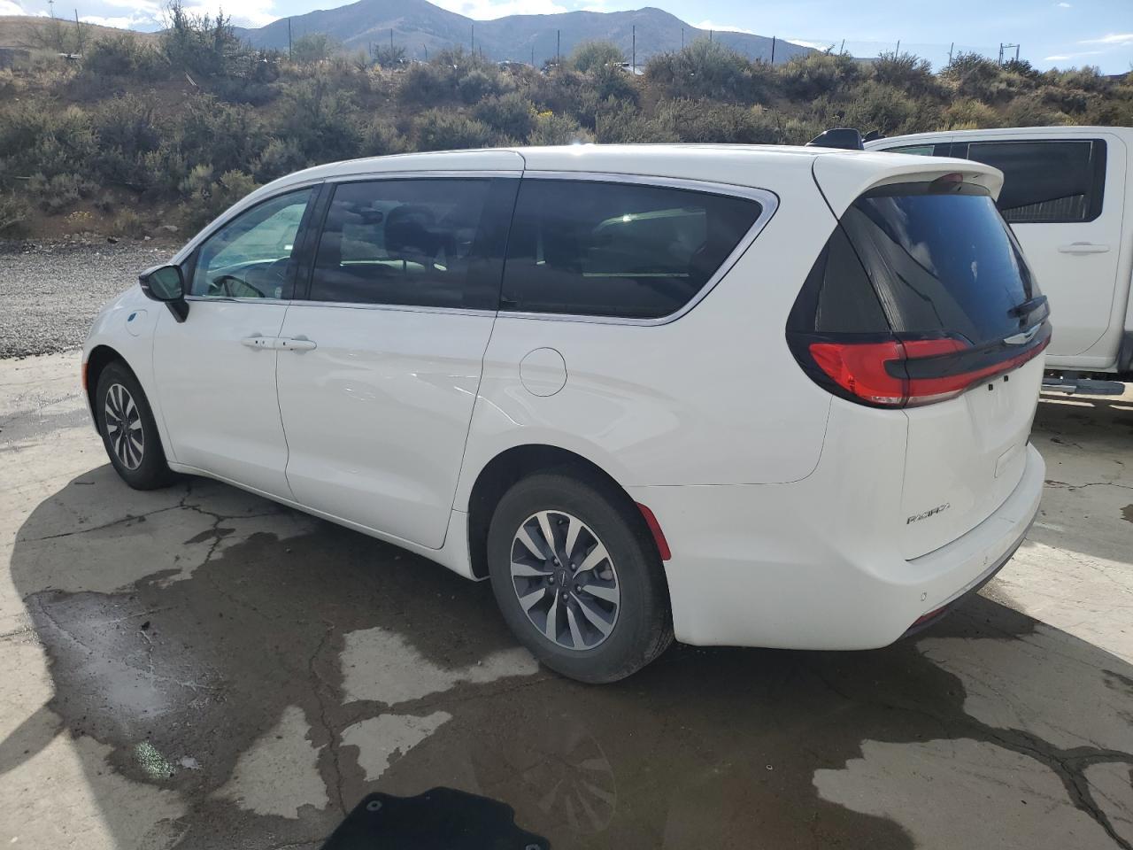 2025 CHRYSLER Pacifica