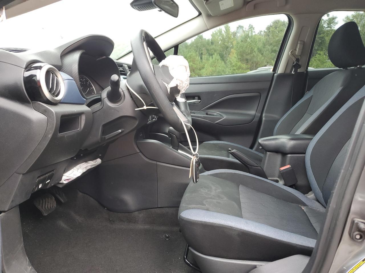 2025 NISSAN VERSA