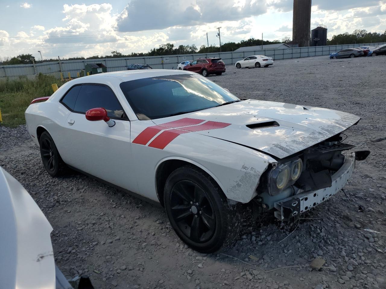 2016 DODGE Challenger