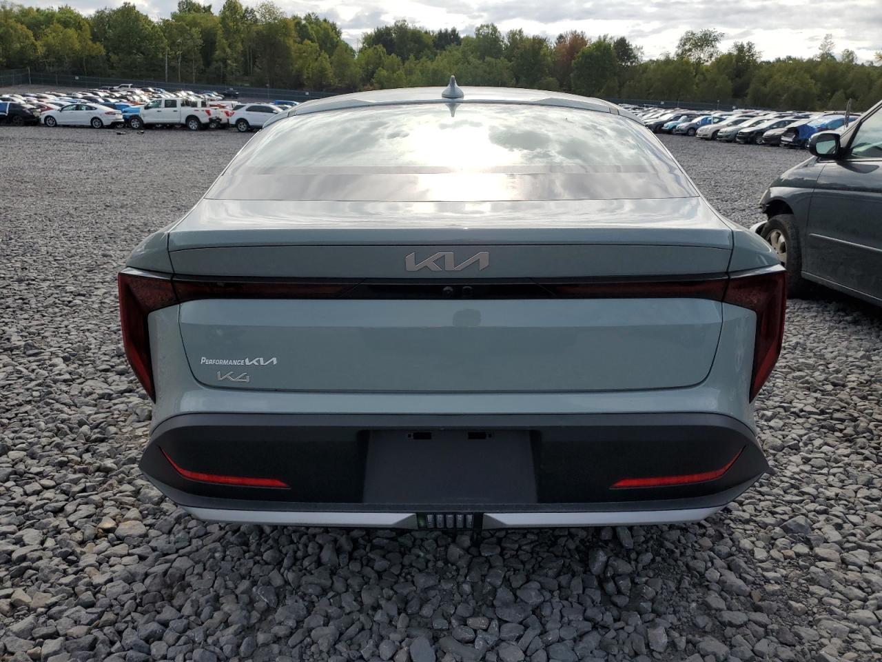 2025 KIA K4