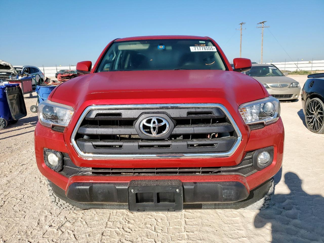 2016 TOYOTA TACOMA