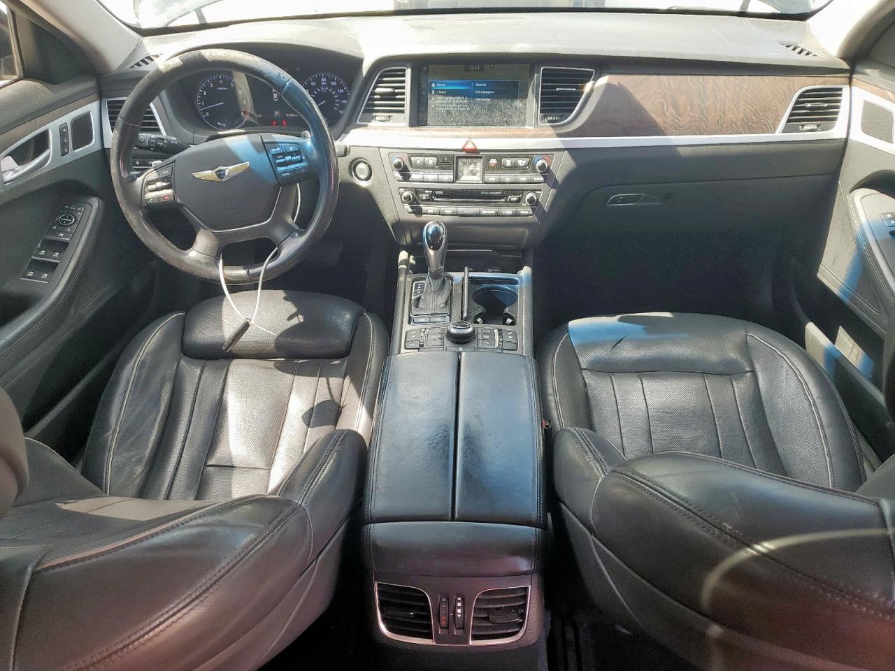 2015 HYUNDAI GENESIS