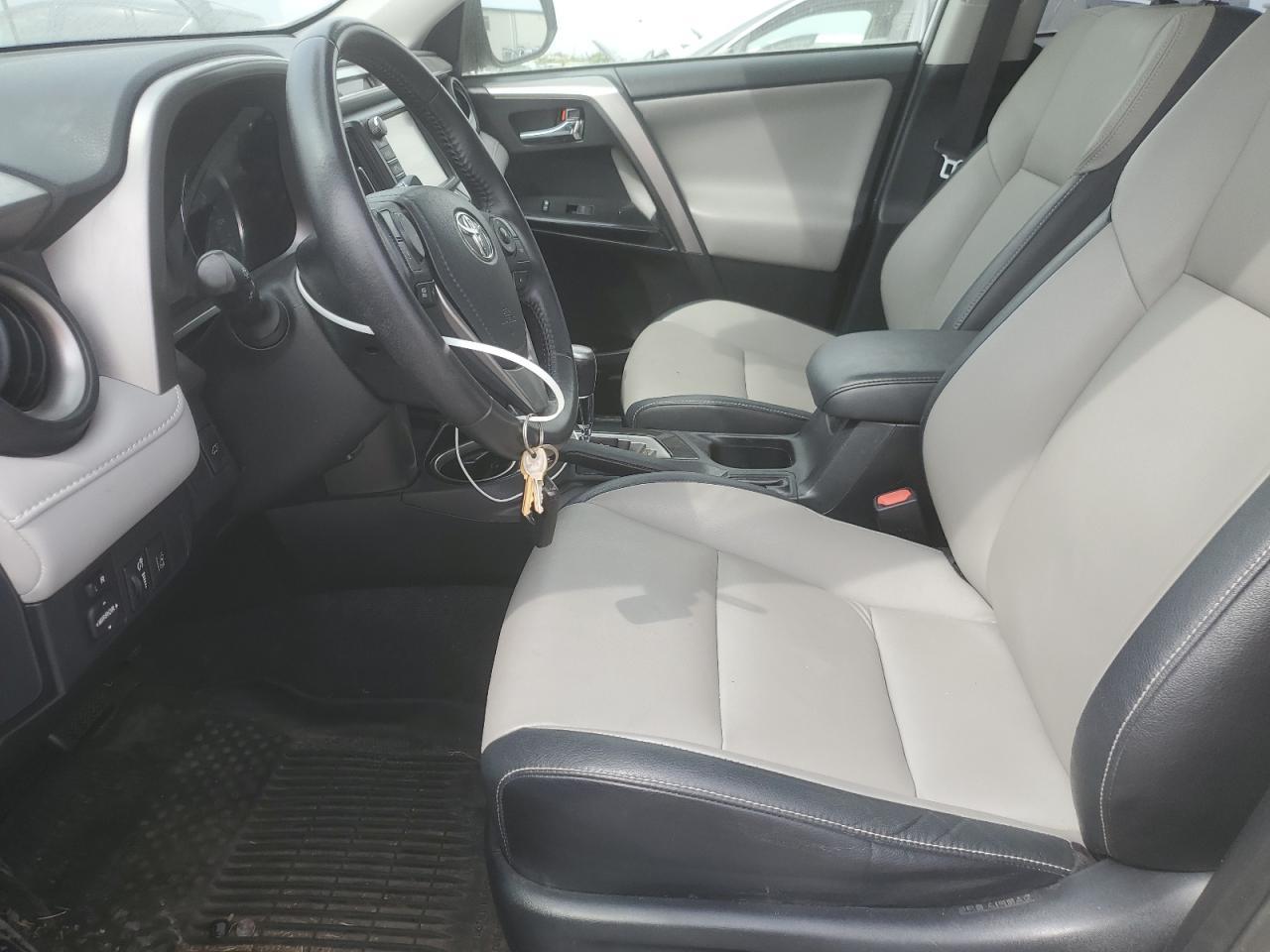 2016 TOYOTA RAV4