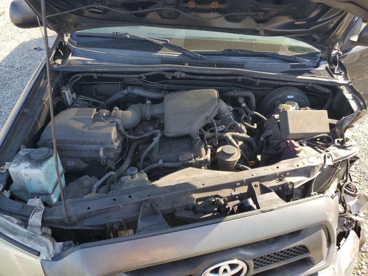 2013 TOYOTA TACOMA