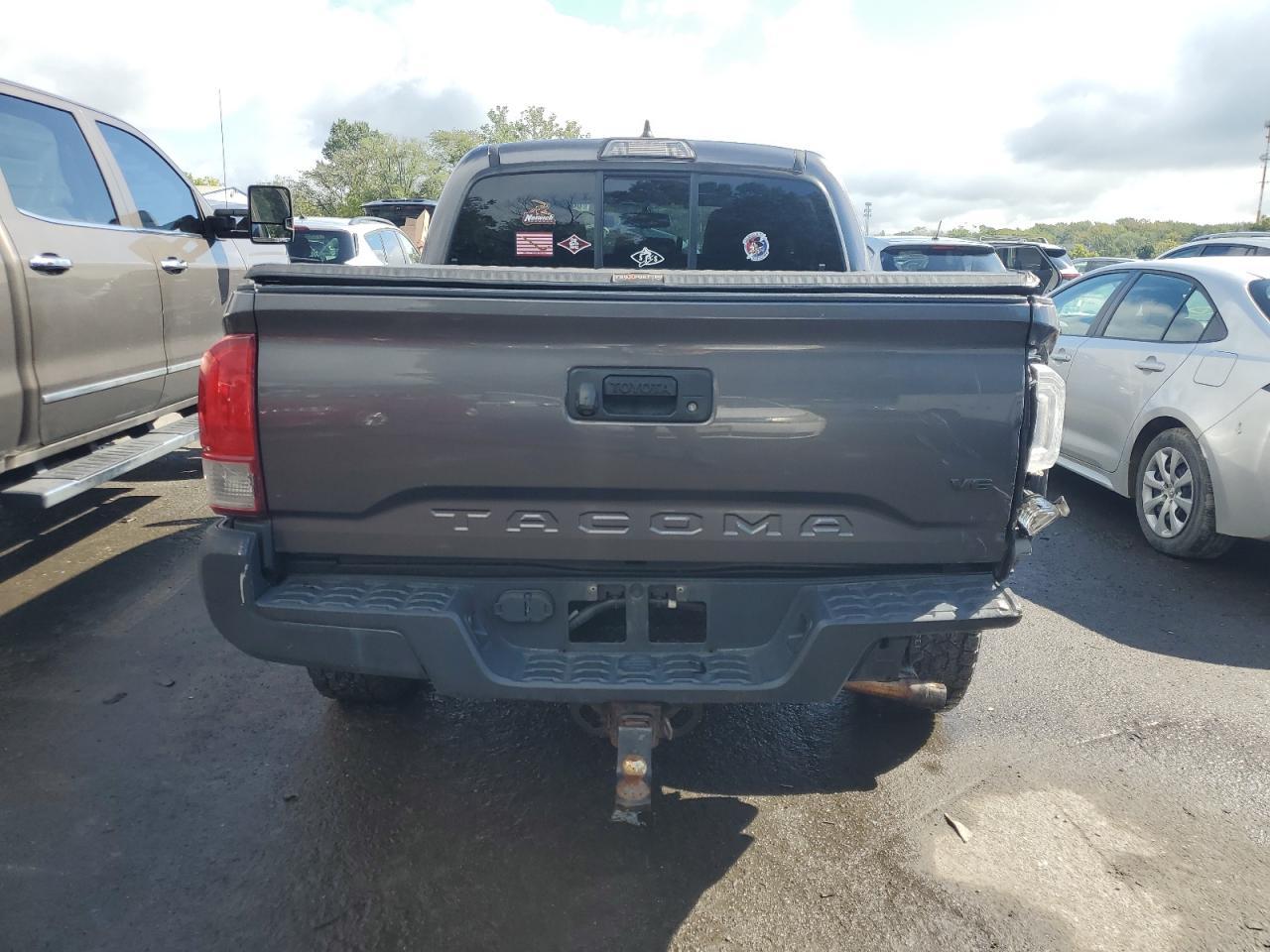 2016 TOYOTA TACOMA