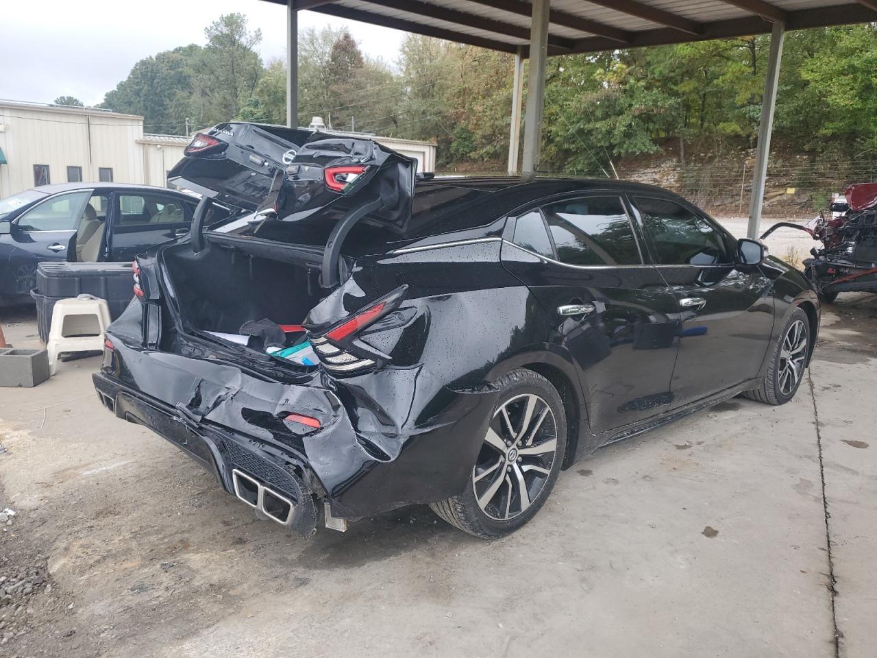 2022 NISSAN Maxima