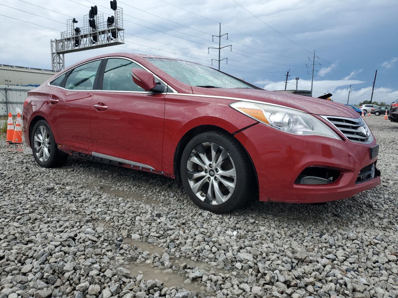 2013 HYUNDAI Azera