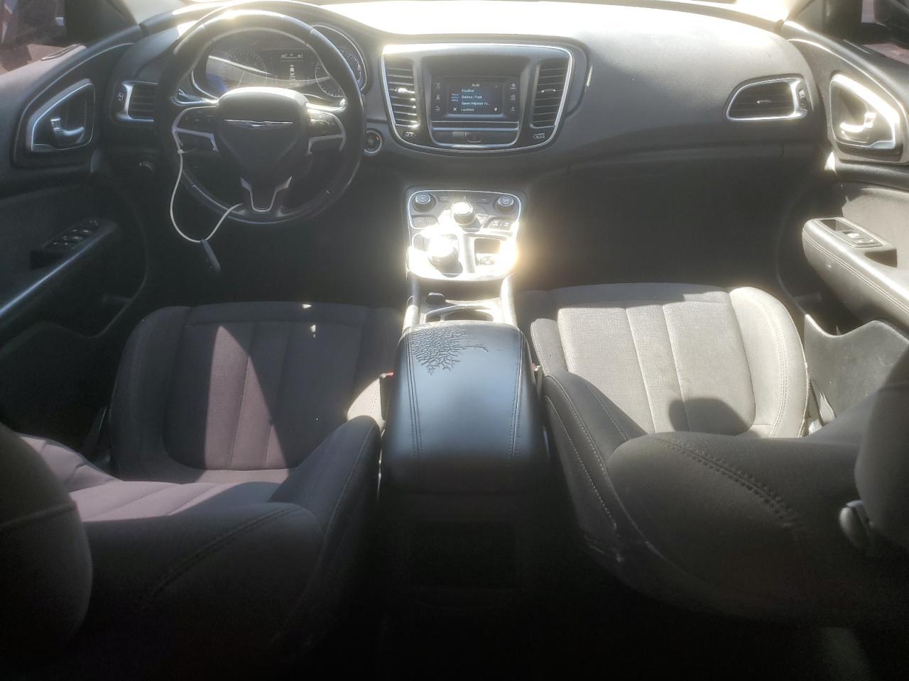2016 CHRYSLER 200