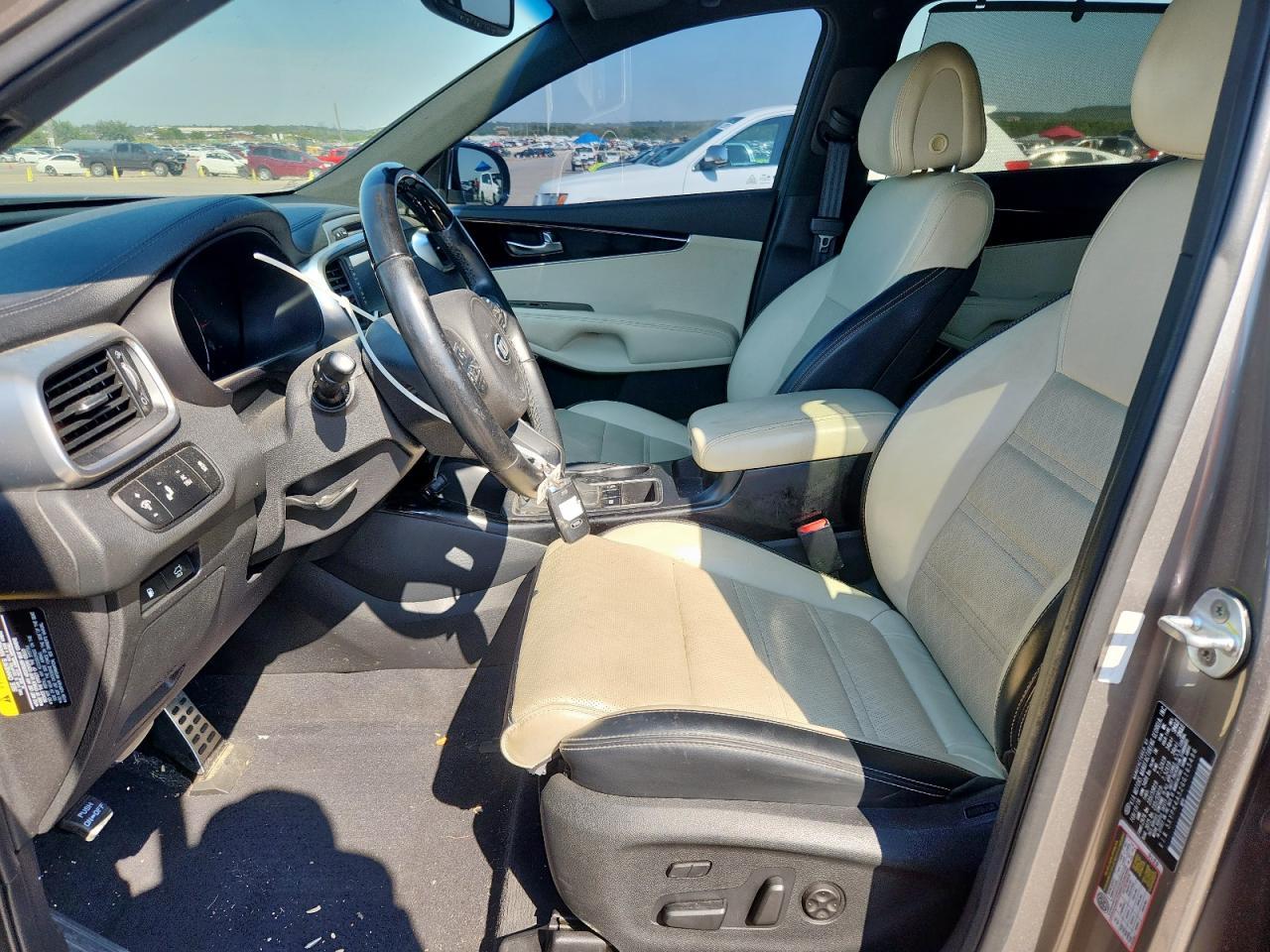 2016 KIA SORENTO