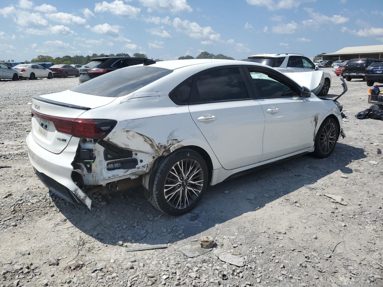 2022 KIA FORTE