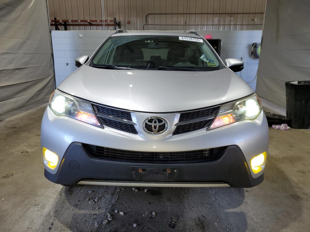 2015 TOYOTA RAV4