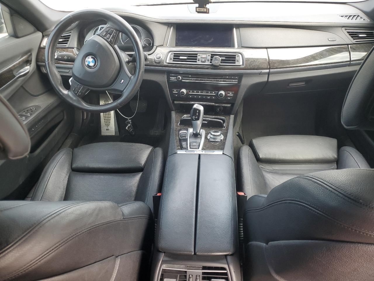 2013 BMW 7 series