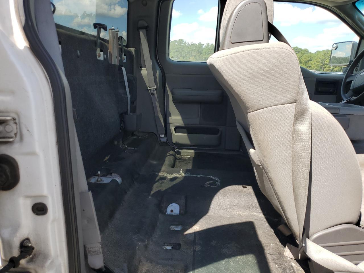 2004 FORD F-150