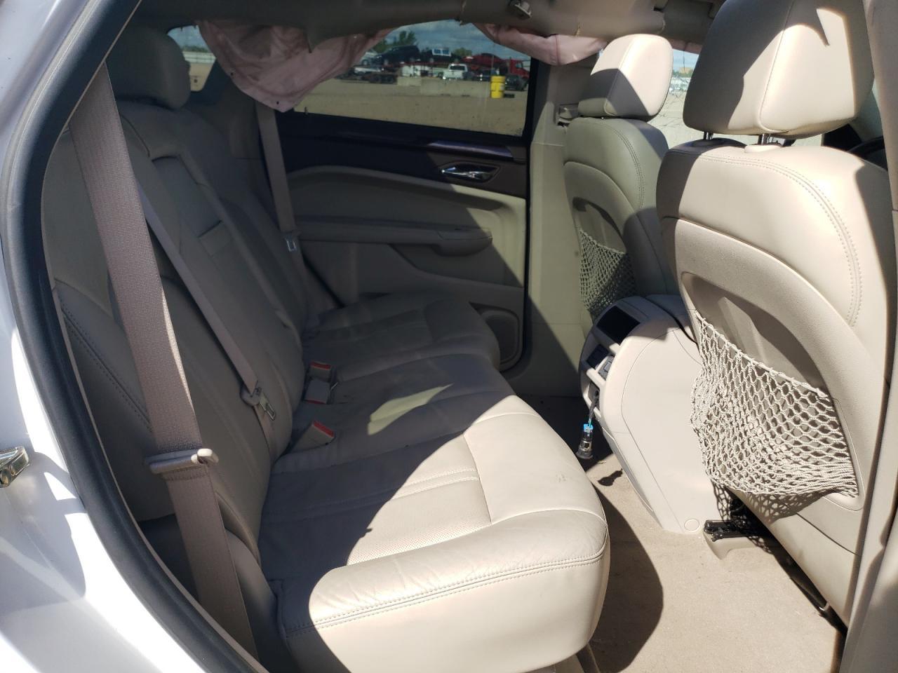 2010 CADILLAC SRX