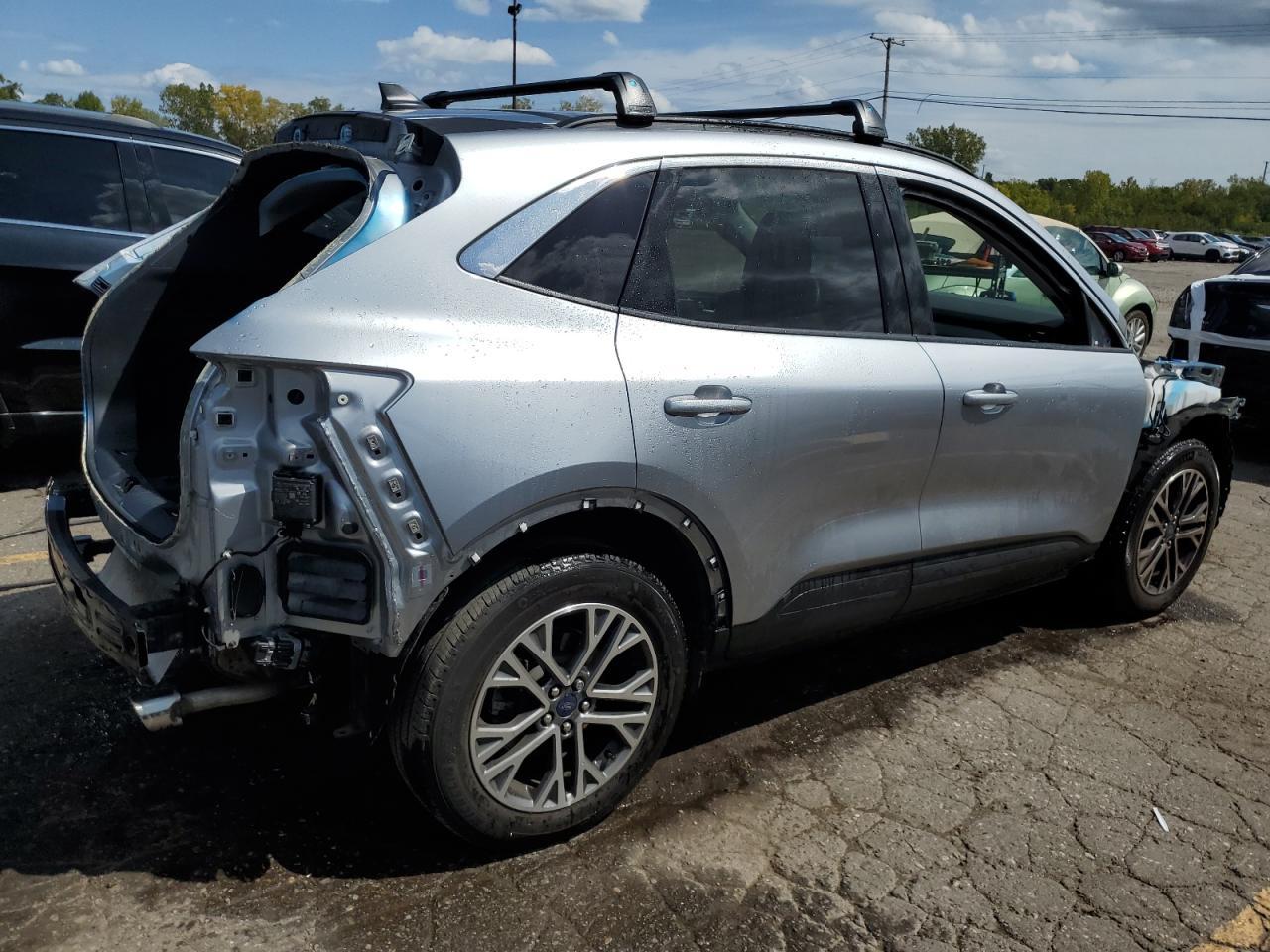2021 FORD ESCAPE