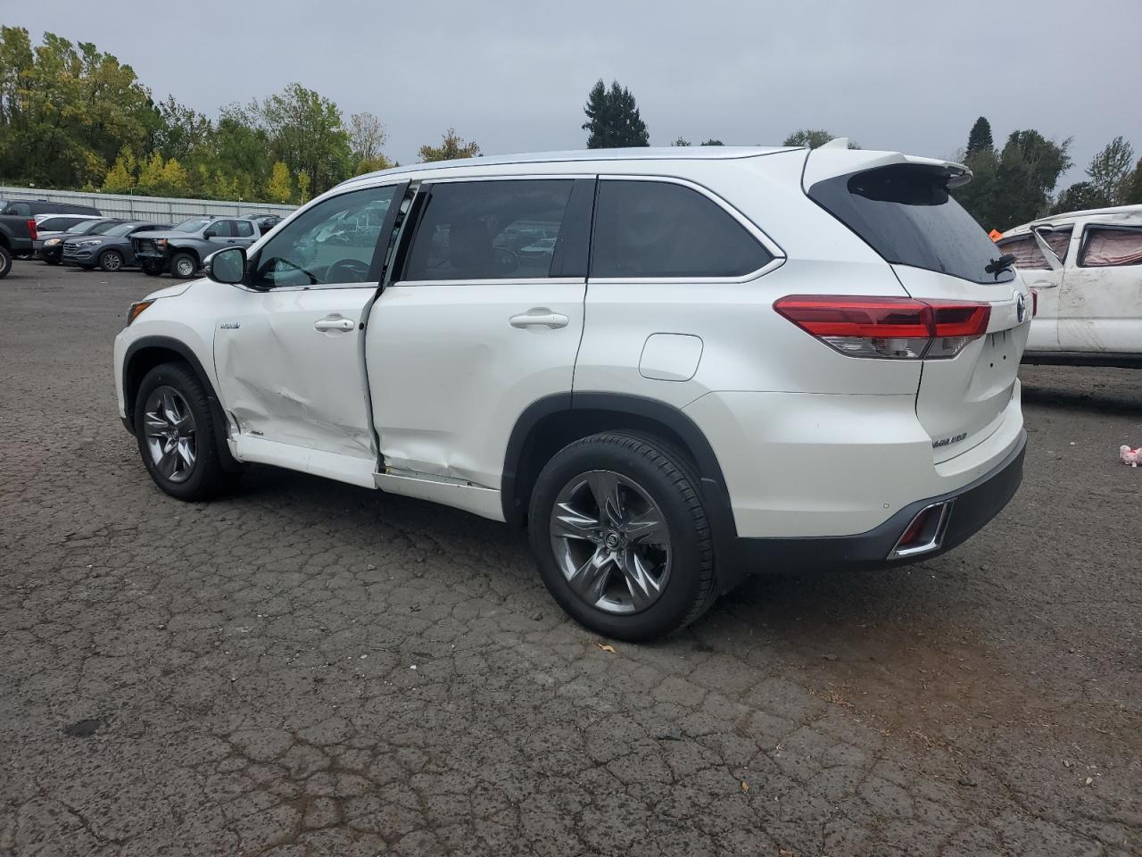 2019 TOYOTA HIGHLANDER