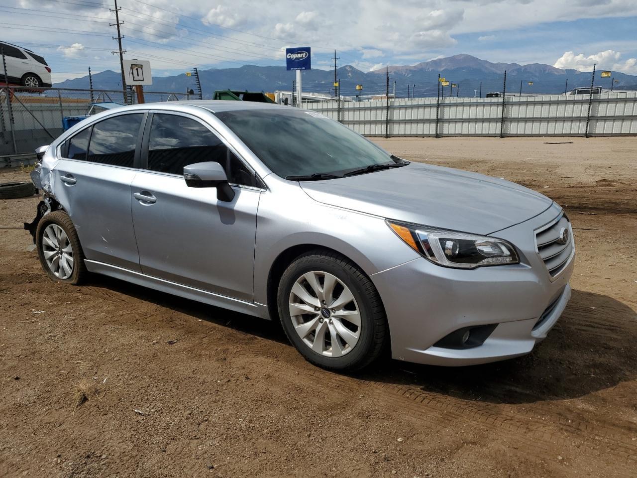 2015 SUBARU Legacy