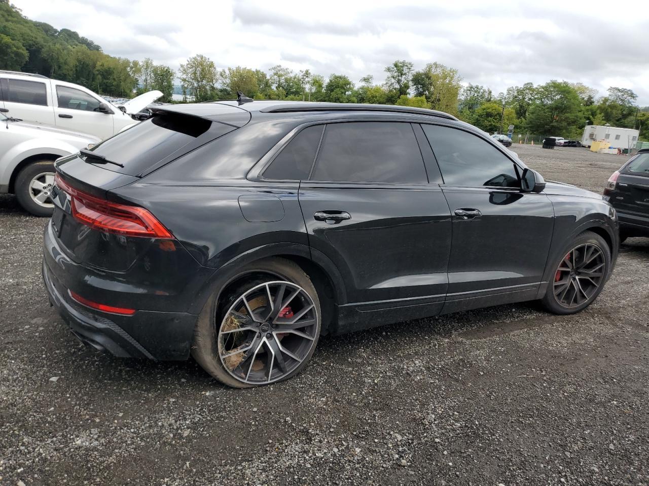 2023 AUDI SQ8