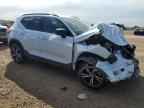 2024 VOLVO XC40