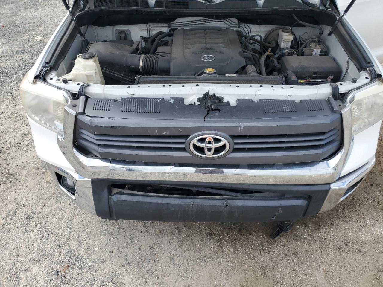 2015 TOYOTA TUNDRA