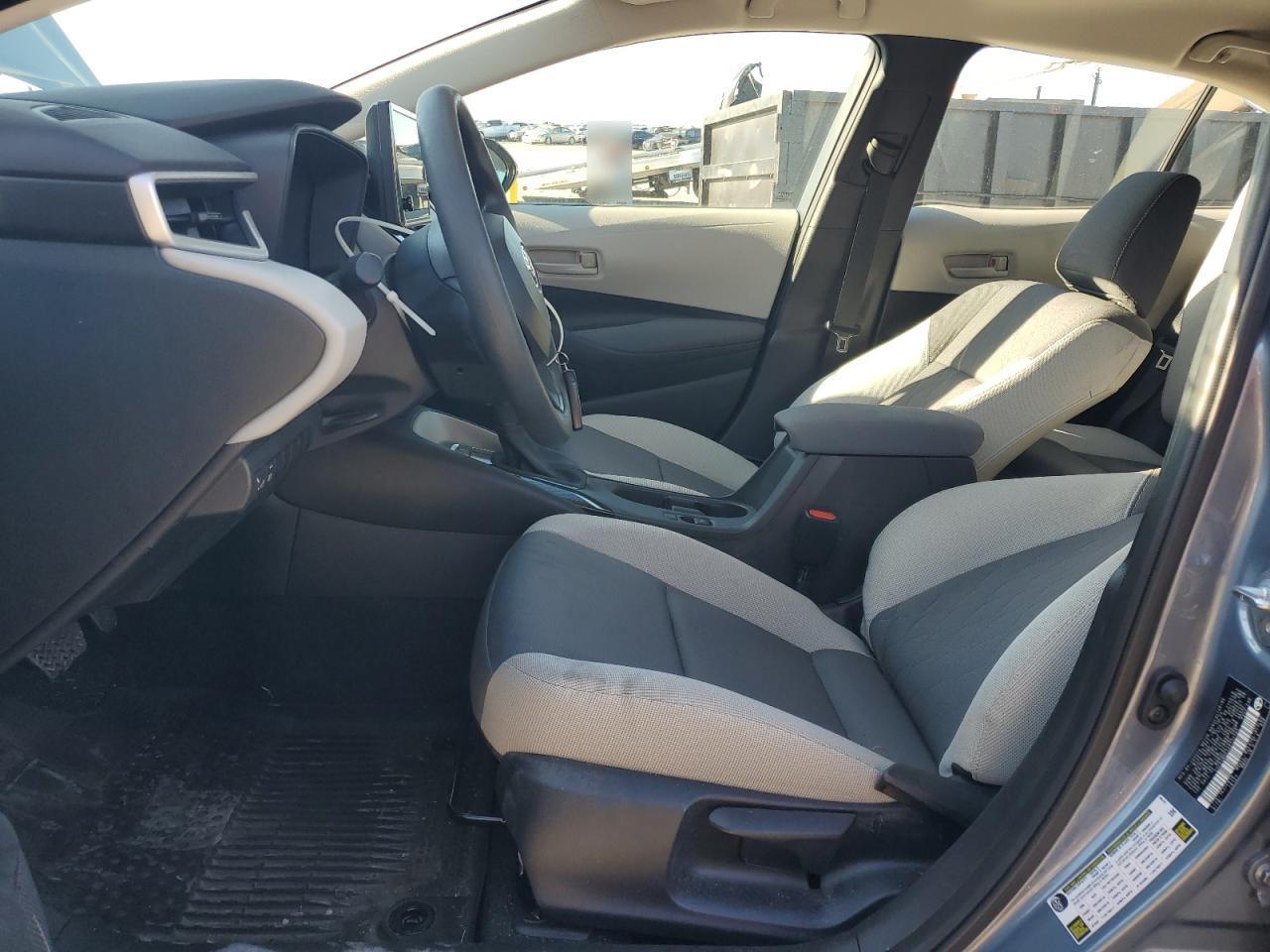 2025 TOYOTA COROLLA