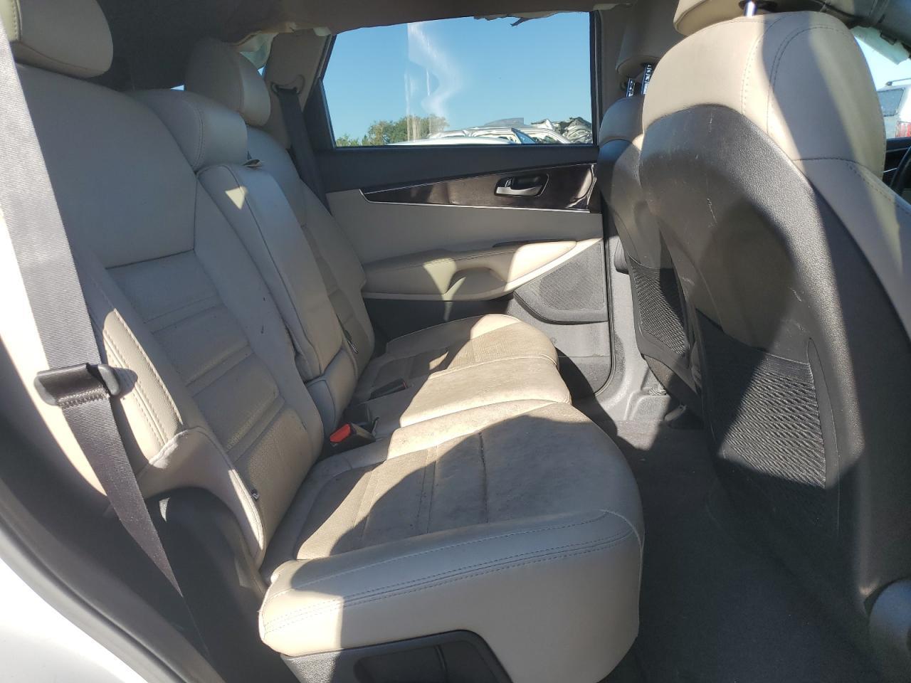 2017 KIA SORENTO
