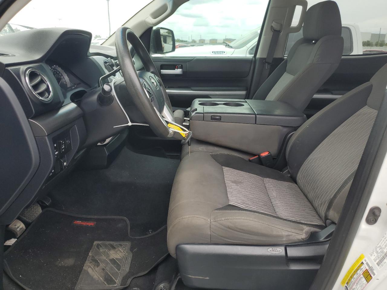 2017 TOYOTA TUNDRA
