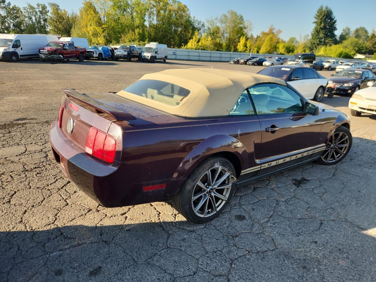 2005 FORD MUSTANG