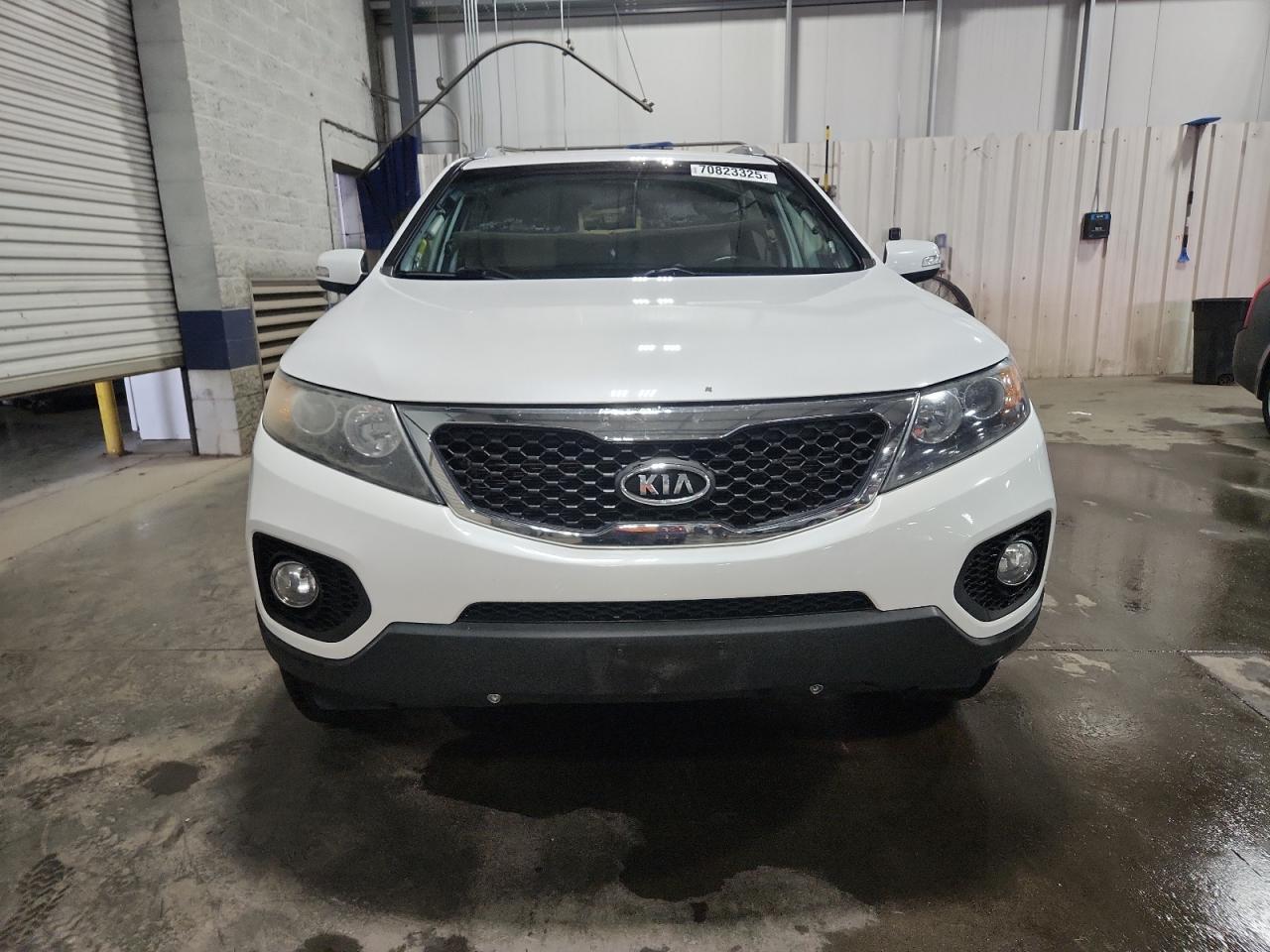 2011 KIA SORENTO
