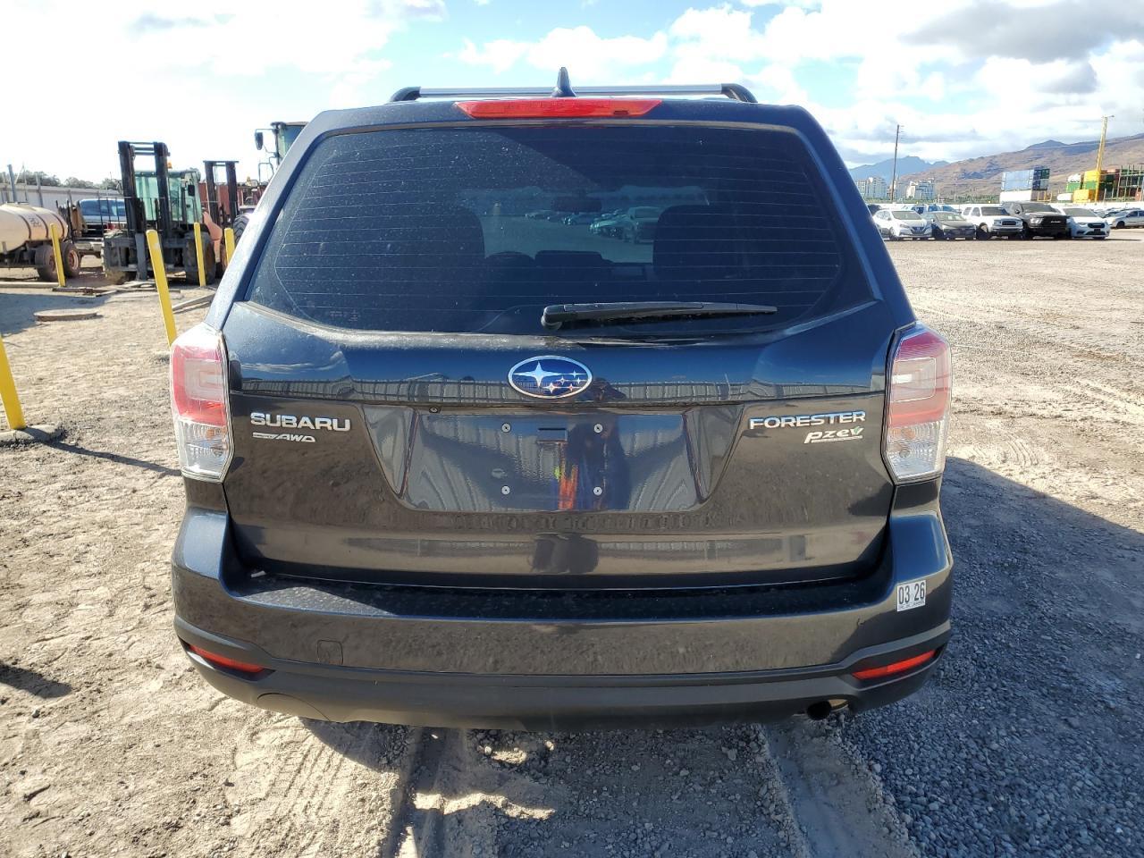 2017 SUBARU FORESTER