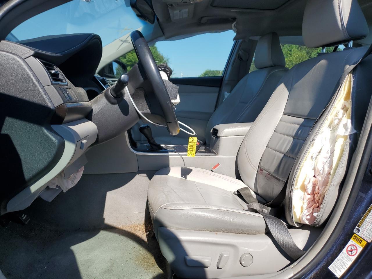 2017 TOYOTA CAMRY