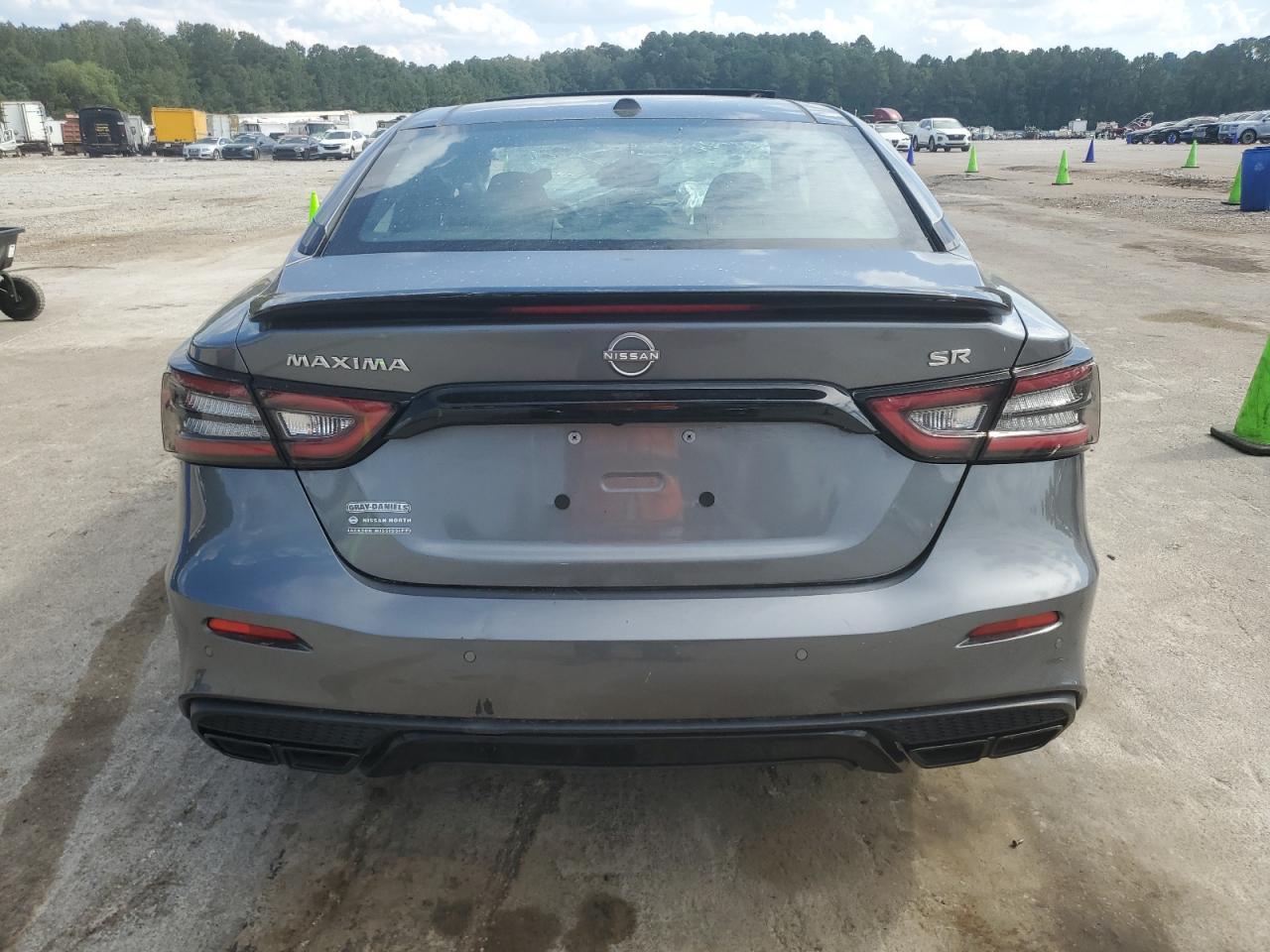 2023 NISSAN Maxima